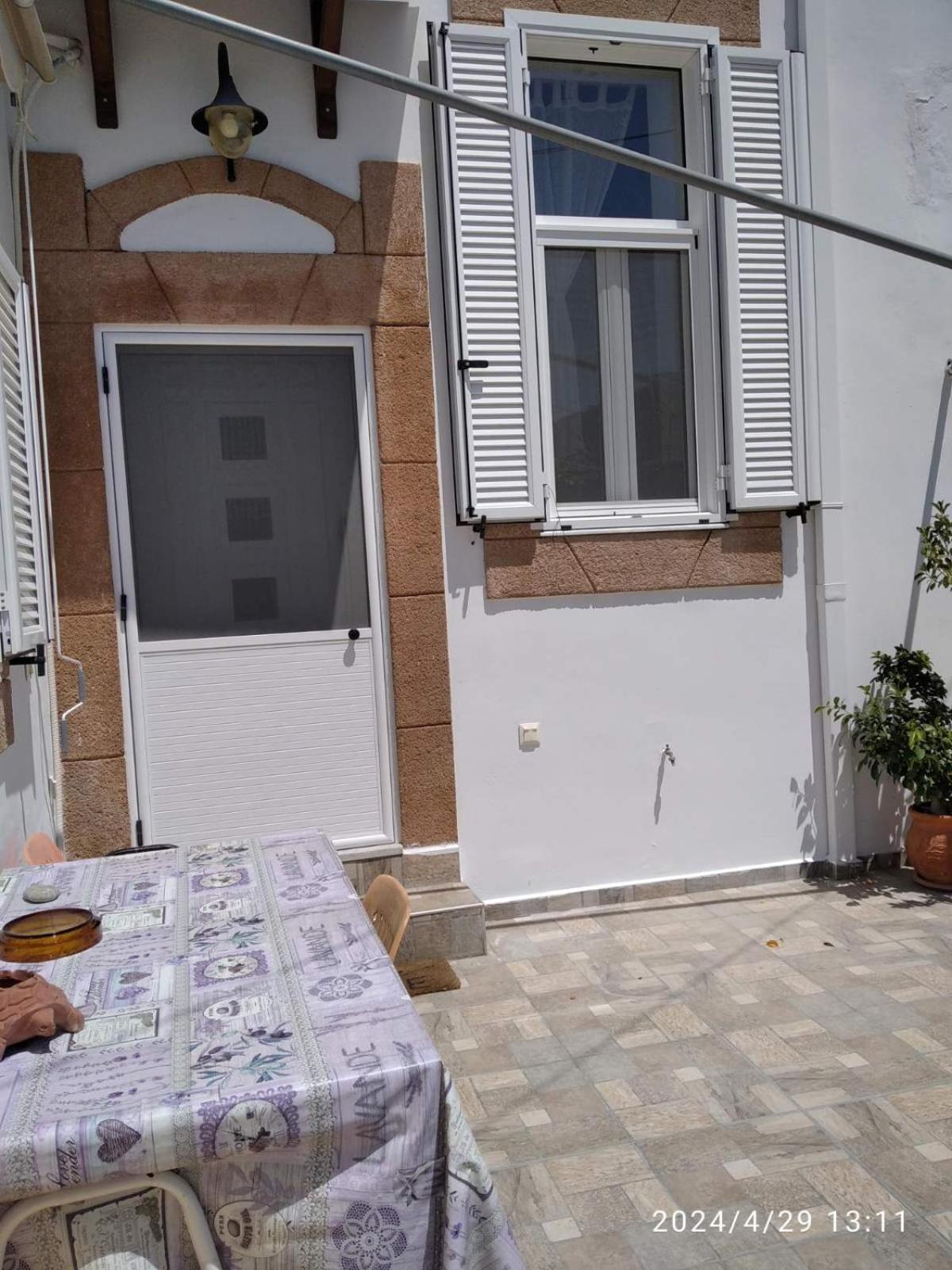 Flora's Traditional House *